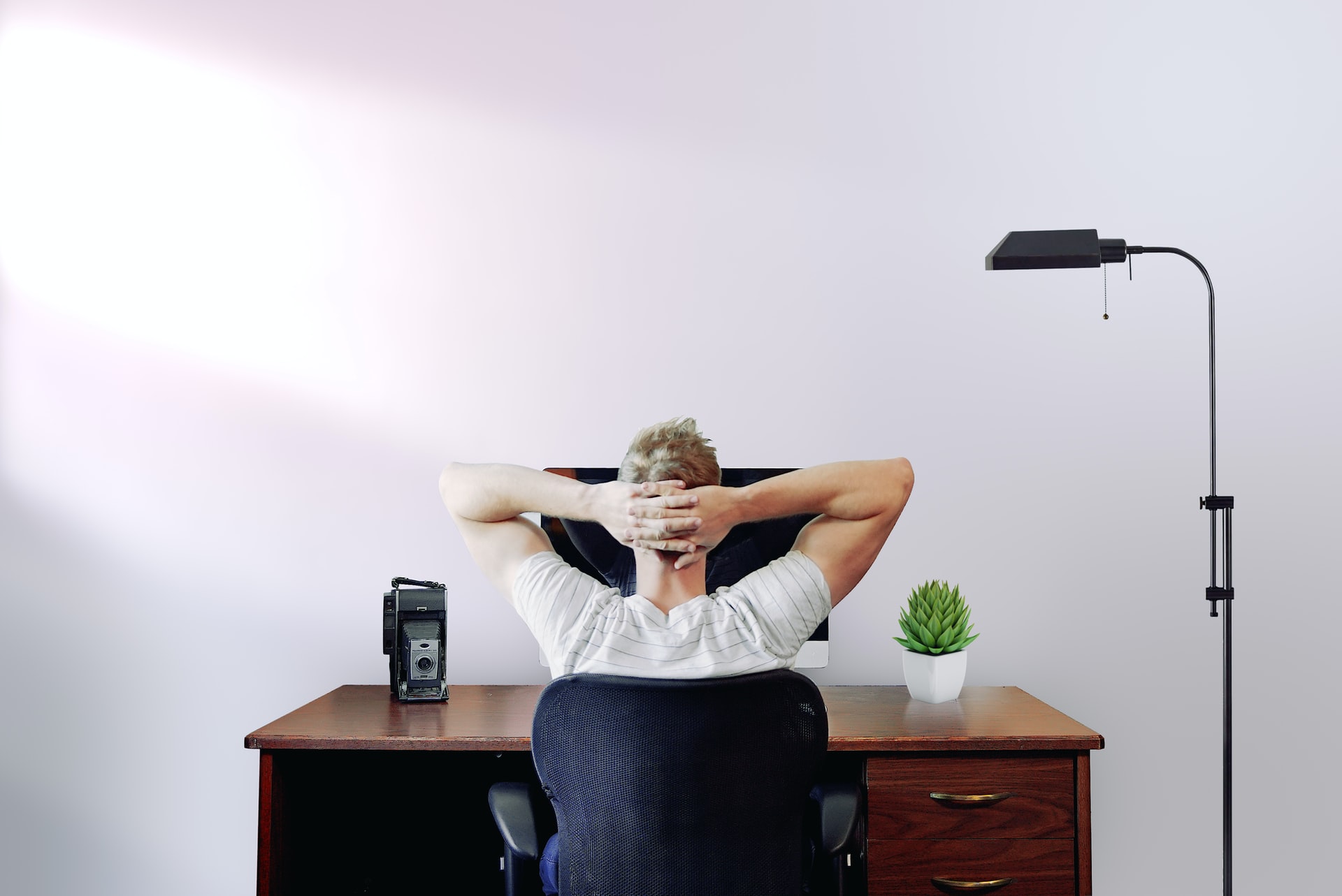 11 Tips for Salespeople Working from Home