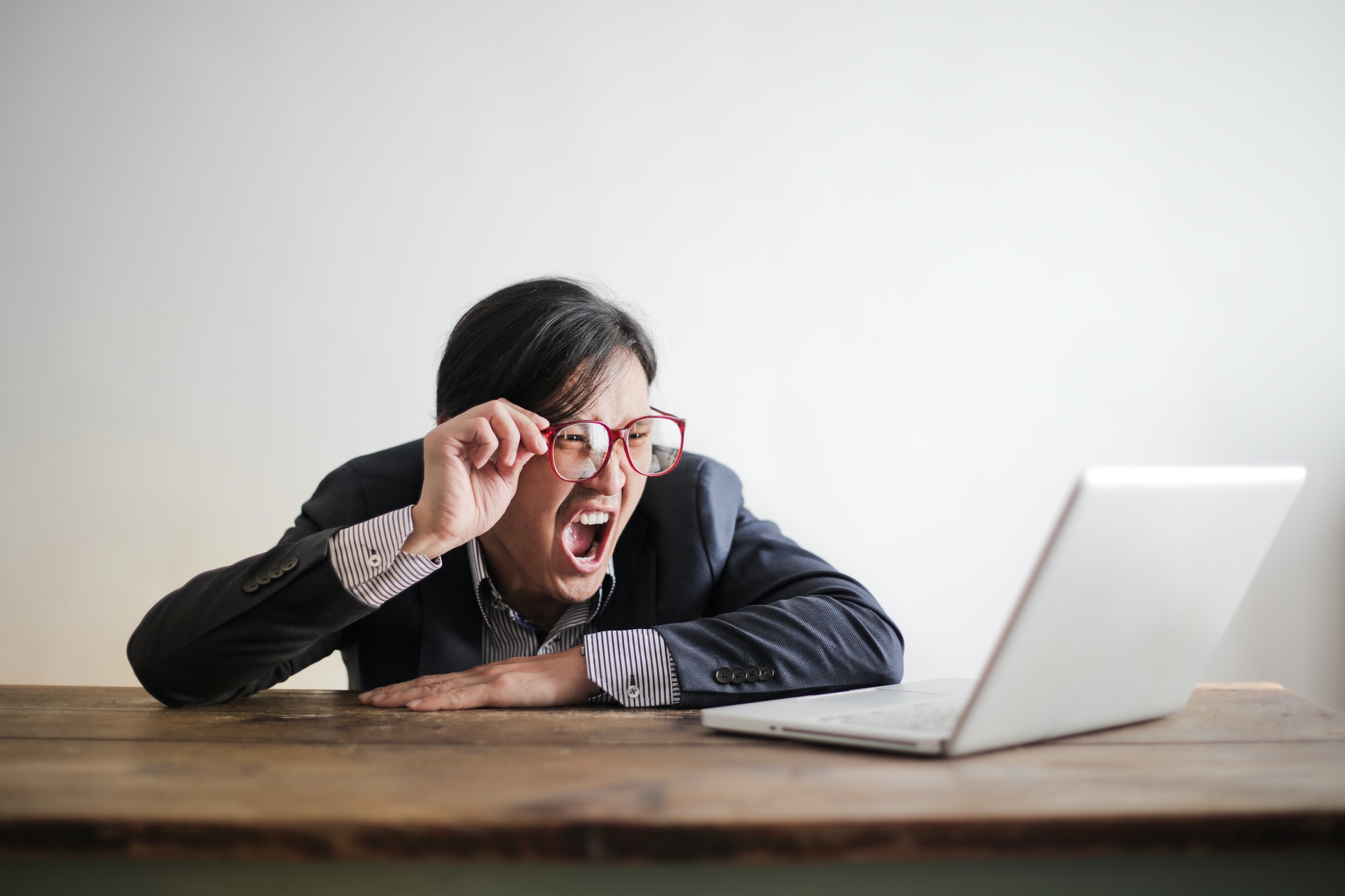 So You Didn't Get A Reply, Now What? How to Follow-Up Like A Pro.